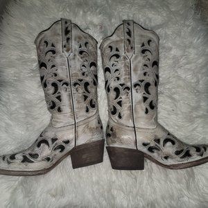 J.B. Dillon Cowboys (women)